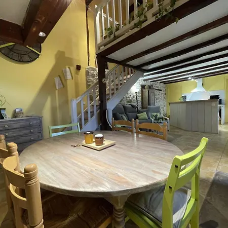 Maison Errotenia Hébergement de vacances *